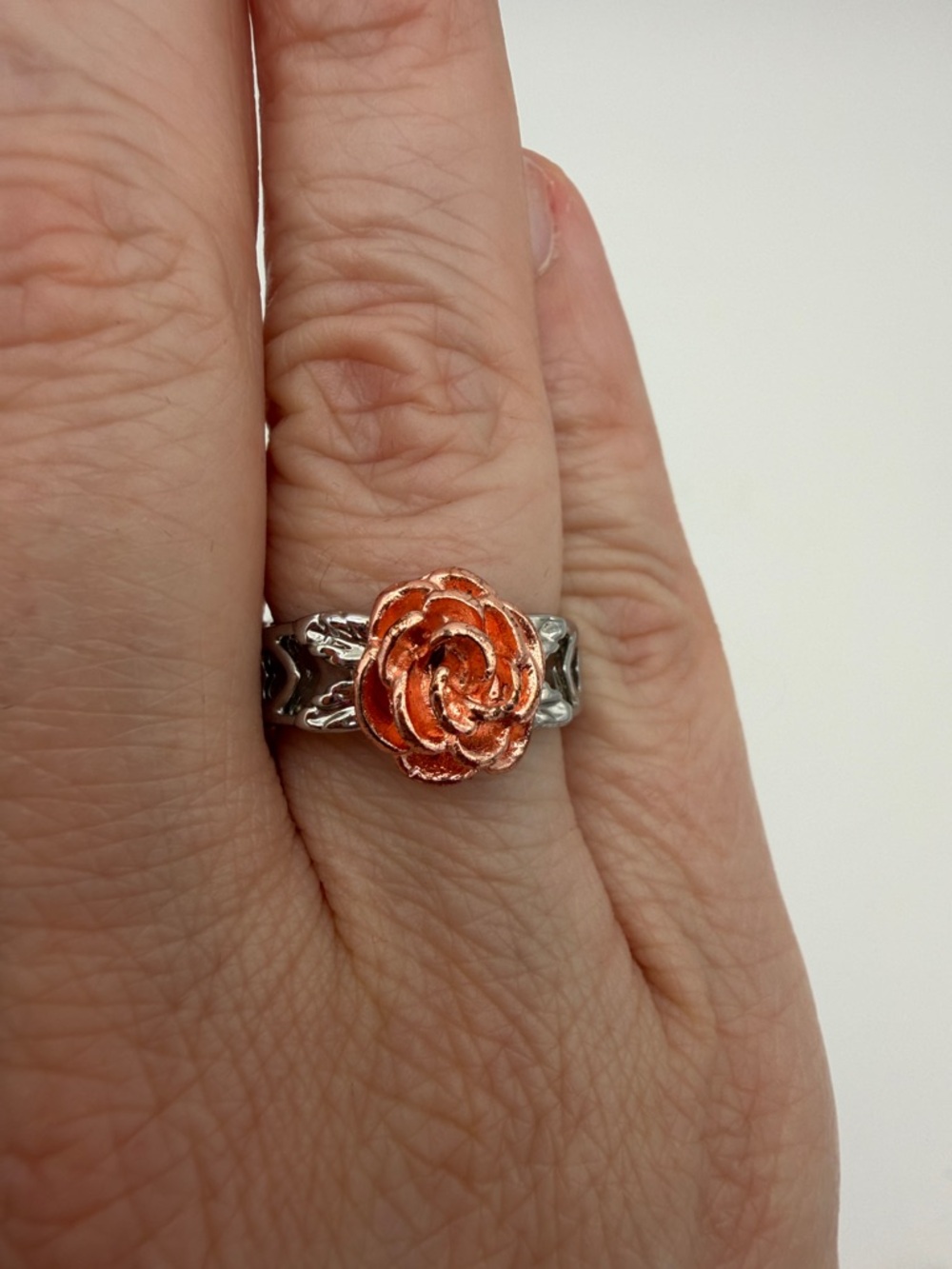 Fashion Women's Vintage Rose Gold Flower Ring size 5/6